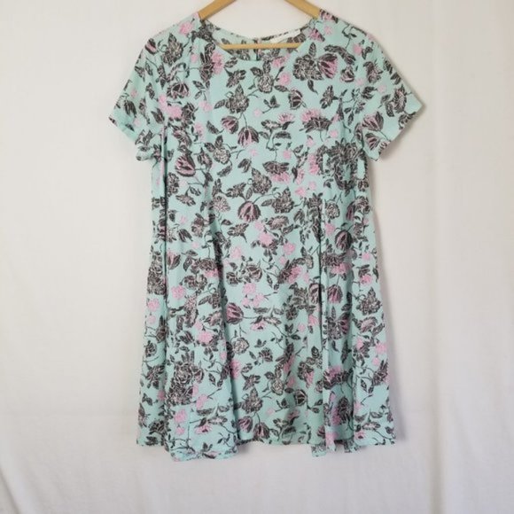 Lush Floral short sleeve mini flare dress size S (221) - Picture 2 of 8